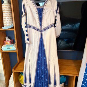 Queen Amaya and King Magnifico couples Halloween costume - both size S